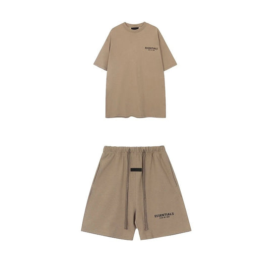 Essentials Set/T-shirt/Hose Light Brown